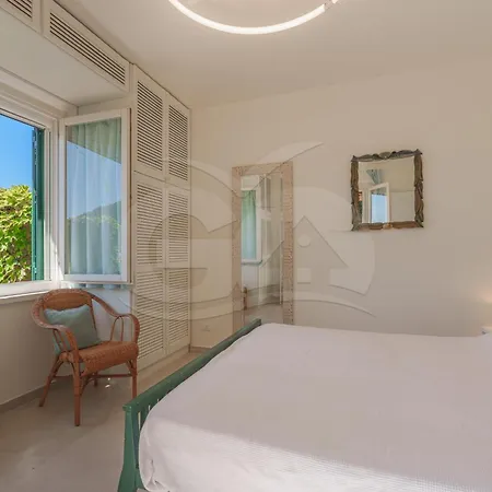 Appartement Trilocale Sant'anna Vicolo Del Mughetto - Goelba