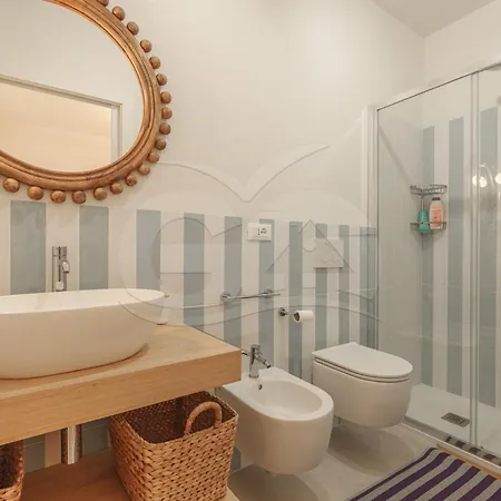 Appartement Trilocale Sant'anna Vicolo Del Mughetto - Goelba *